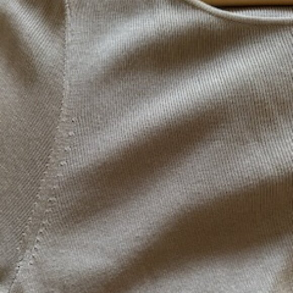 HUGO Boss Sweater/Blouse - Picture 6 of 6